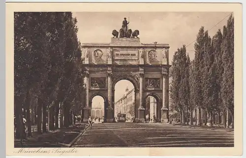 (54177) AK München, Siegestor, 1927