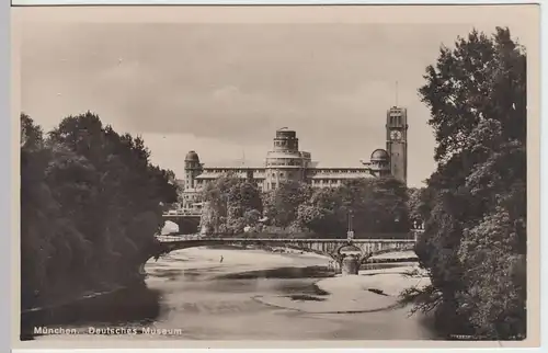 (50224) Foto AK München, Deutsches Museum, vor 1945