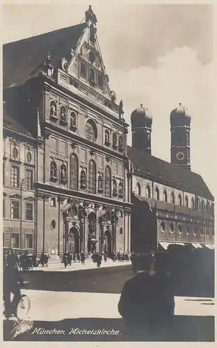 (108251) Foto AK München, Michelskirche, vor 1945