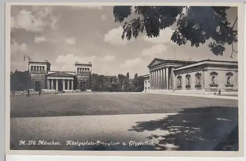 (101576) Foto AK München, Königsplatz, Propyläen und Glyptothek, 1935