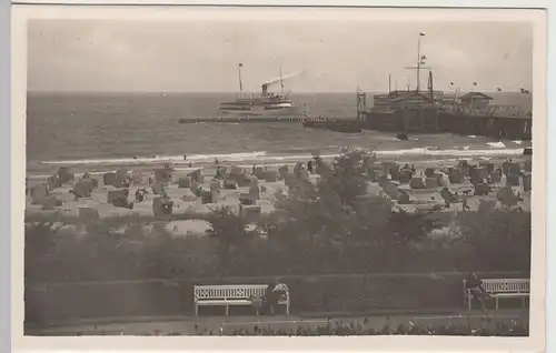 (76242) Foto AK Seebad Heringsdorf, Strand, Seebrücke, vor 1945