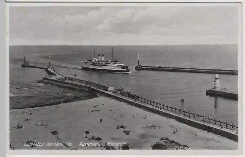 (64726) AK Ostseebad Warnemünde, einfahrendes Fährschiff, vor 1945