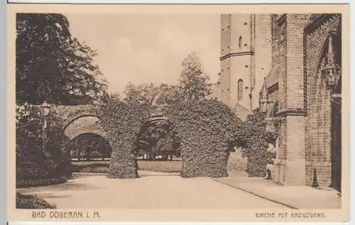 (13098) AK Bad Doberan, Kirche, Kreuzgang, vor 1945