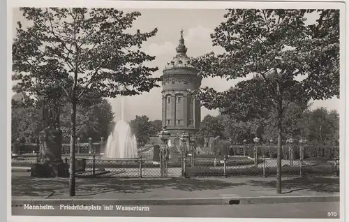 (79321) Foto AK Mannheim, Friedrichsplatz, Wasserturm, vor 1945