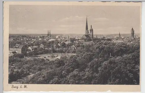 (99832) AK Burg bei Magdeburg, Panorama mit Oberkirche 1948