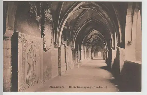 (70629) AK Magdeburg, Dom, Kreuzgang (Nordseite), vor 1945