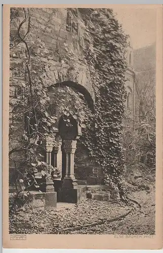 (69305) AK Magdeburg, Kloster Unser Lieben Frauen, im Garten, vor 1945