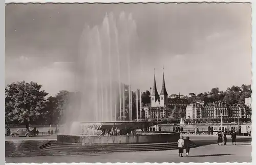 (53685) Foto AK Luzern, Wagenbachbrunnen, nach 1945