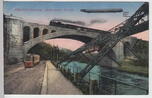 (104405) AK Elberfeld Barmen, Sonneborner Brücke mit Zeppelin, 1919