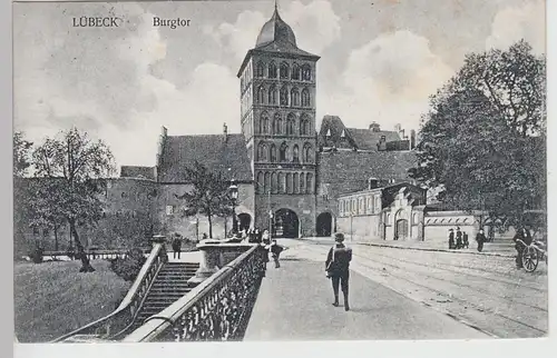 (109047) AK Lübeck, Burgtor 1926