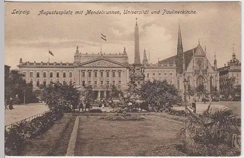 (34371) AK Leipzig, Augustusplatz m. Mendebrunnen, Universität, vor 1945