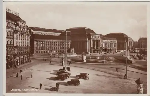 (107704) Foto AK Leipzig, Hauptbahnhof, 1920er