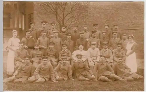 (5337) Foto AK Militaria, Lazarett, Gruppenbild 1914-18
