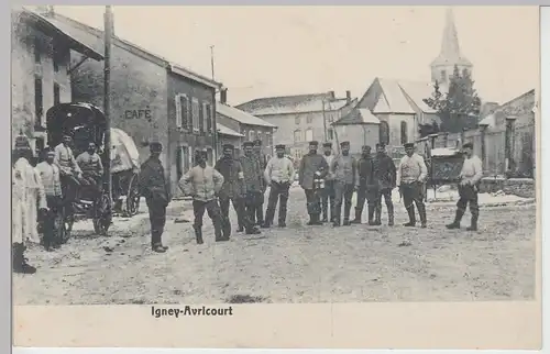 (85934) AK Igney Avricourt, Soldaten, 1. WK, Kirche 1914-18