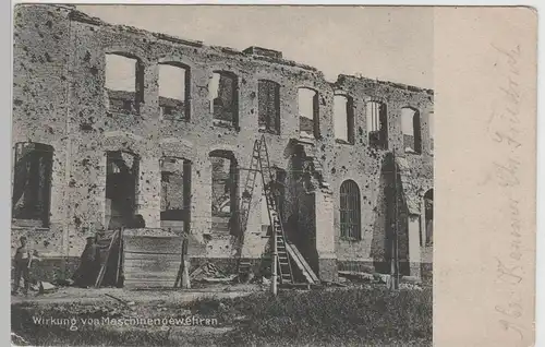 (77781) AK 1. WK, Soldaten vor zerstörtem Gebäude, Feldpost 1916