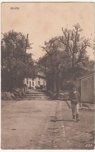 (114345) AK Reville, Straßenansicht, Pferdegespann, Feldpost 1916
