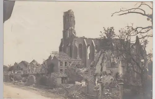 (113108) Foto AK Zonnebeke, zerstörte Kirche m. Tor 1915