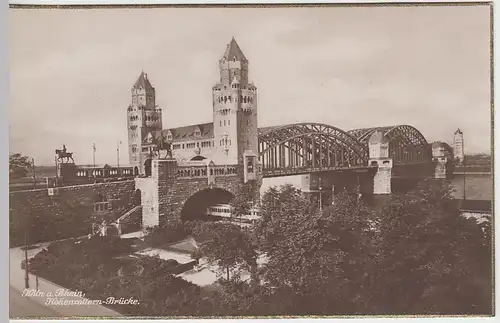 (40936) Foto AK Köln, Hohenzollernbrücke, 1920er