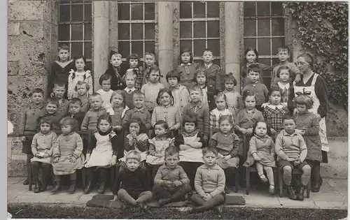 (81426) orig. Foto große Kindergruppe, Kinderheim o.ä., vor 1945