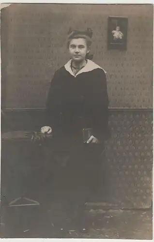 (81164) orig. Foto junges Mädchen, Konfirmation, vor 1945