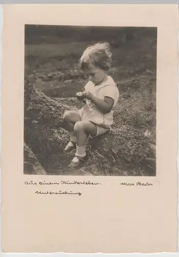 (77075) Foto AK Kind im Wald "Aus einem Kinderleben - Untersuchung", 1935