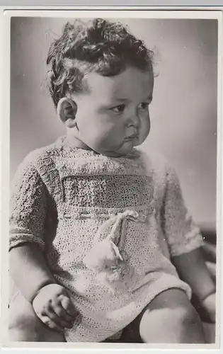(58605) Foto AK Kleinkind, Porträt, nach 1945