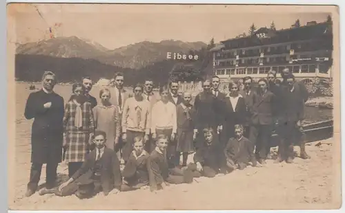 (46557) orig. Foto Eibsee, Kinder, Schulklasse am See vor Hotel, vor 1945