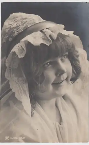 (26419) Foto AK Mädchen mit Schleier und Ohrring 1906