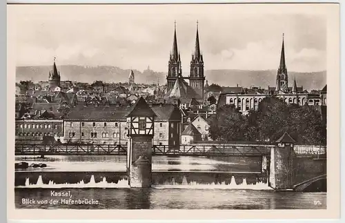 (35376) Foto AK Kassel, Blick v.d. Hafenbrücke, vor 1945