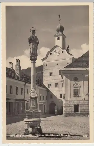 (41395) Foto AK Gmünd i. Kärnten, Unteres Stadttor mit Brunnen