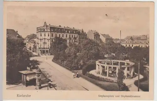 (37314) AK Karlsruhe, Stephansplatz u. Stephansbrunnen, 1921