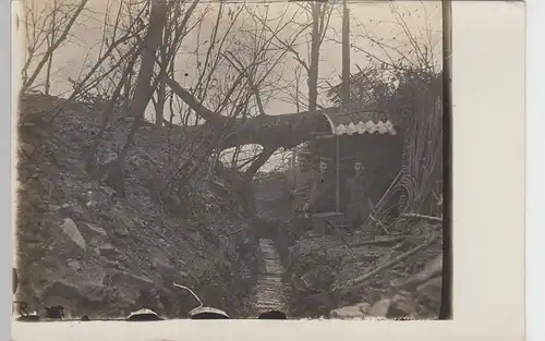 (84393) Foto AK 1. WK, Soldaten vor Unterstand, bis 1918