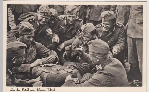 (113464) Foto AK Militaria, 2. WK, deutsche Soldaten beim Skat 1933-45