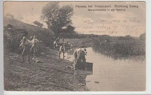 (112760) AK 1. WK, Soldaten waschen in der Madine, Panees bei Thiaucourt 1915