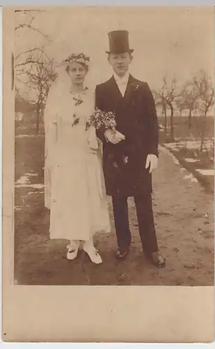 (29043) orig. Foto Hochzeitspaar Alfred und Emmy Heisig, Berlin, vor 1945