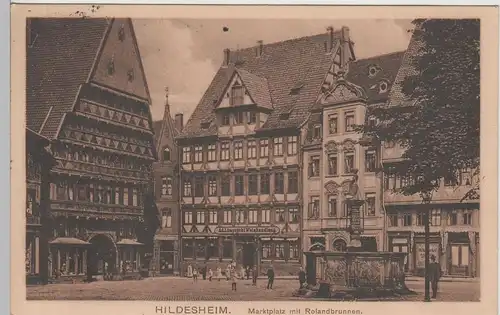 (79032) AK Hildesheim, Marktplatz mit Rolandbrunnen, 1920