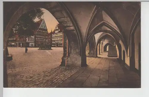 (72058) AK Hildesheim, Rathausarkaden, Blick zum Markt, vor 1945