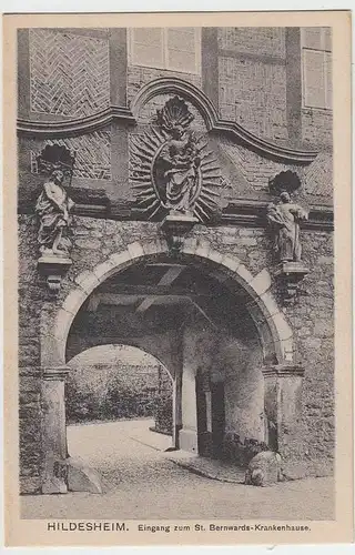 (35182) AK Hildesheim, Eingang z. St. Bernwards-Krankenhaus, vor 1945