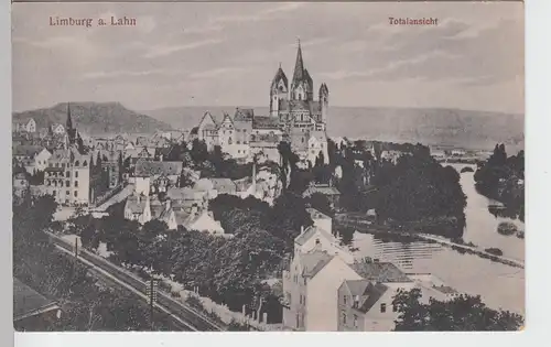 (98252) AK Limburg, Lahn, Stadtansicht mit Burg 1927