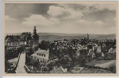 (68122) AK Bad Wildungen, Gesamtansicht m. Schloss Friedrichstein vor 1945