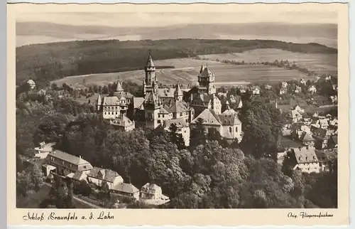 (39397) Foto AK Schloss Braunfels an der Lahn, Fliegeraufnahme vor 1945