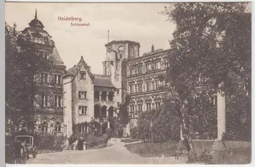 (2541) AK Heidelberg, Schlosshof, vor 1945