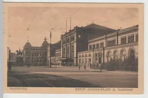 (71930) AK Hannover, Ernst August-Platz mit Bahnhof, Feldpost 1917
