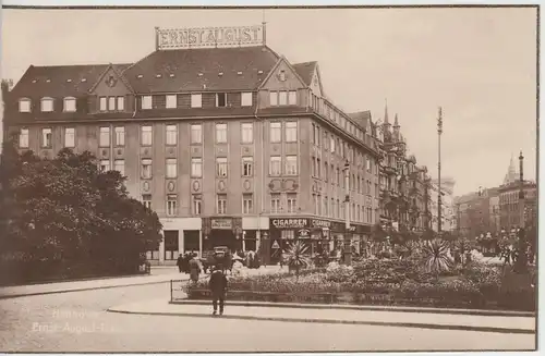 (45225) Foto AK Hannover, Ernst-August-Platz, vor 1945