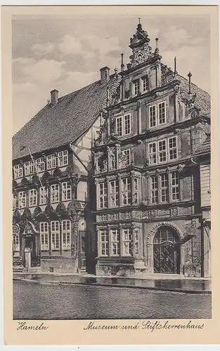 (54346) AK Hameln, Museum und Stiftsherrenhaus