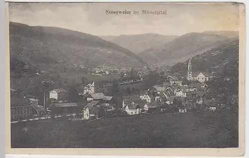 (29068) Foto AK Personen auf einer kleinen Brücke 1920er