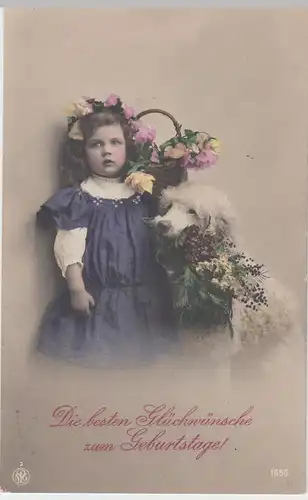 (51115) Foto AK Glückwünsche z. Geburtstage, Kind u. Hund m. Blumen, 1912