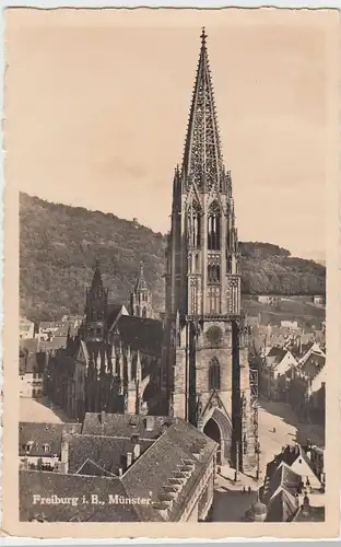 (50866) Foto AK Freiburg i.Br., Münster, 1938