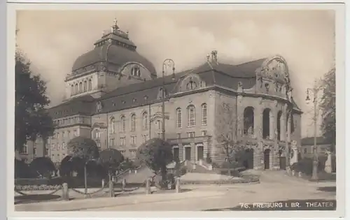 (31166) Foto AK Freiburg i.B., Theater, vor 1945