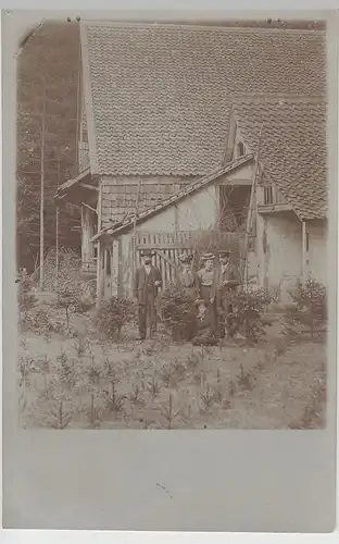 (68924) orig. Foto feine Damen und Herren vor altem Haus, 1907